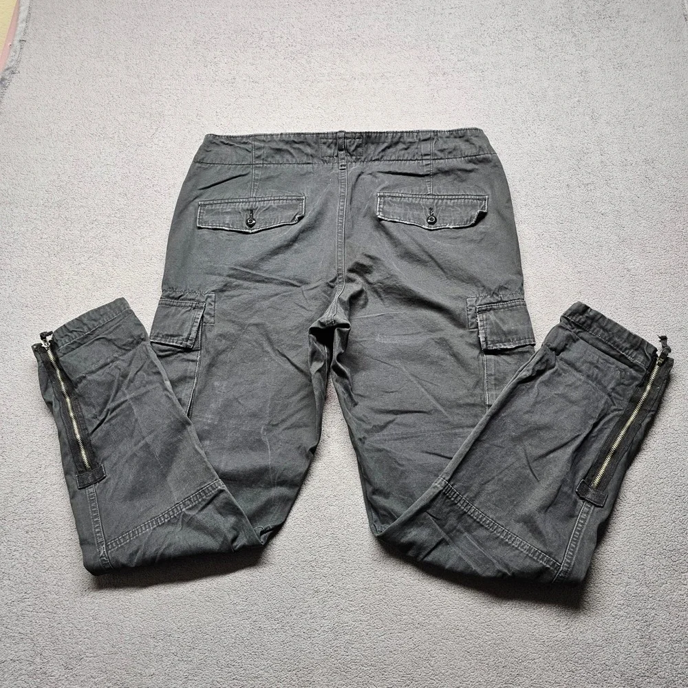 Abercrombie & Fitch Cargo Pants Mens Size 33x32 Gray Athletic Slim Fit Ankle Zip